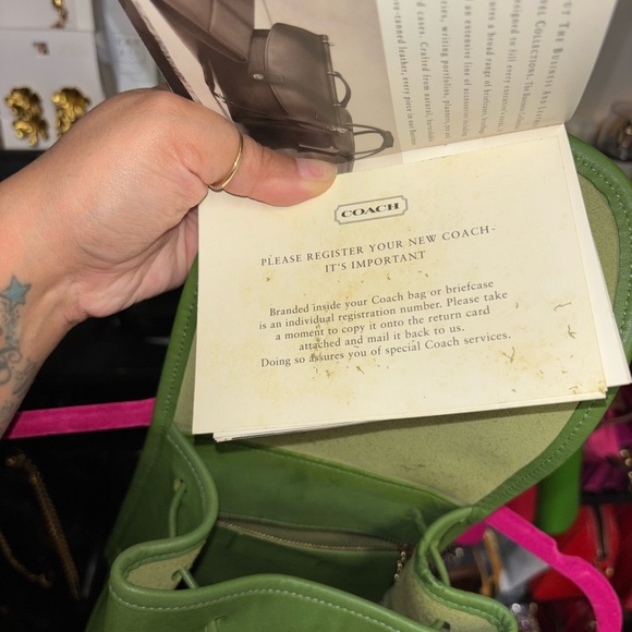 RARE Coach Leaf Green Vintage Leather Backpack - Picture 9 of 9